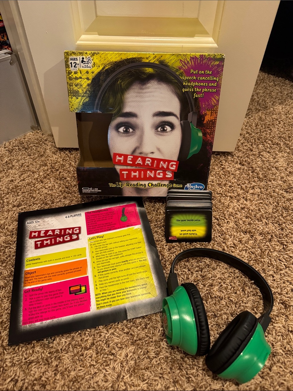 Hasbro Hearing Things Lip-Reading Game with Green Headphones